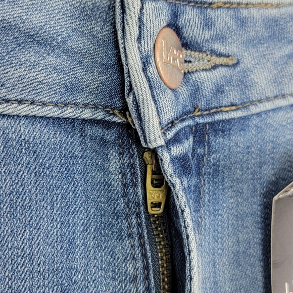 Lee Women's Legendary Bootcut Mid Rise Denim Blue Jeans Sz 14 Reg NEW - Picture 4 of 15